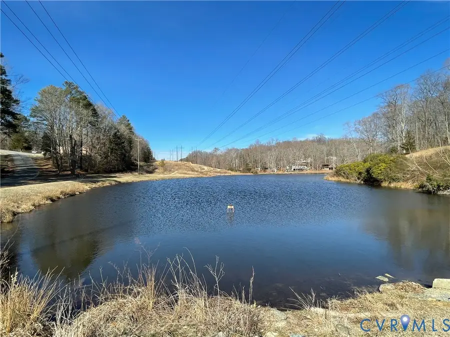 868 Bowling, Ruther Glen, VA 22546 - #2