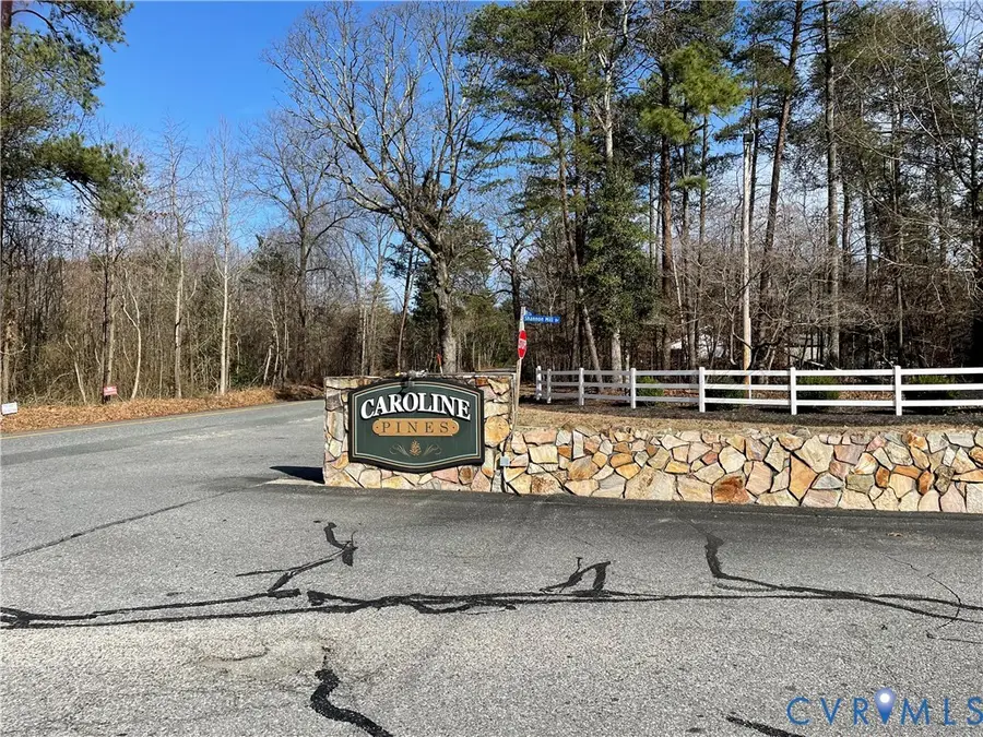 868 Bowling, Ruther Glen, VA 22546 - #3