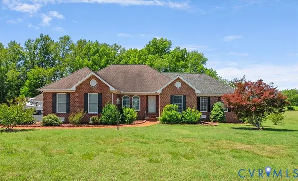 248 Healey Cove Drive, Hardyville, VA 23070