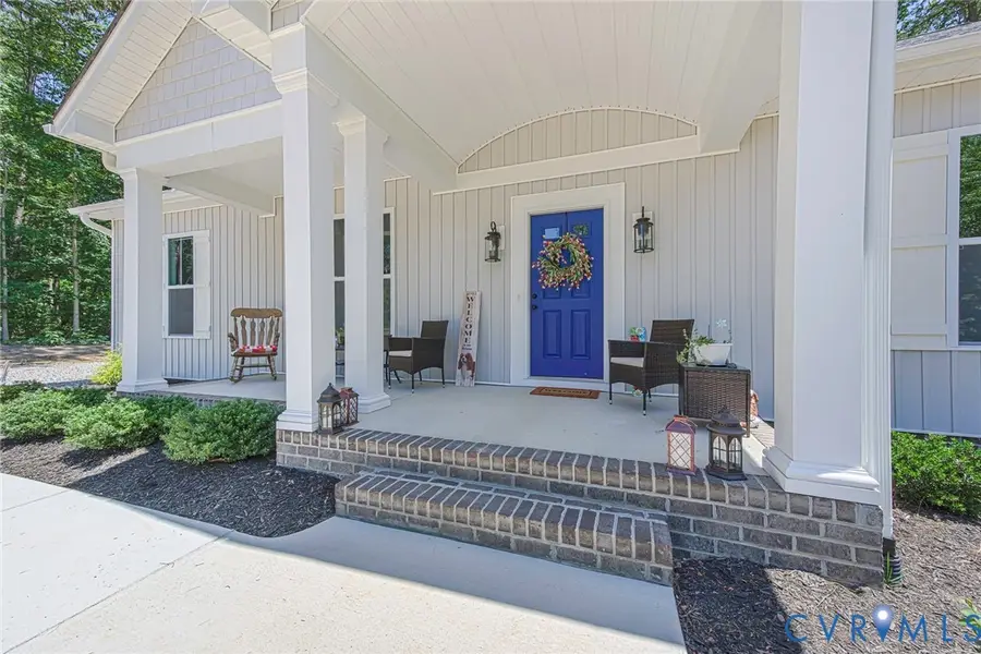 8007 E Patrick Henry Highway, Nottoway, VA 23955 - #2