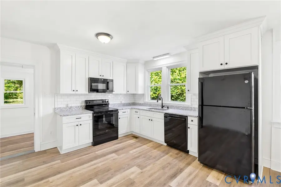 709 E Third Street, Farmville, VA 23901 - #3