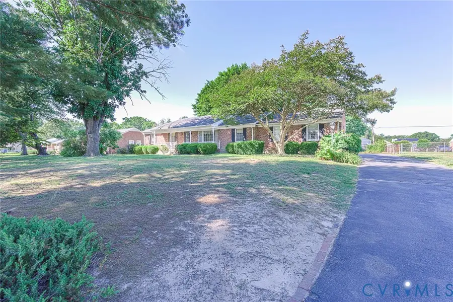 8403 Kaye Drive, Mechanicsville, VA 23116 - #2