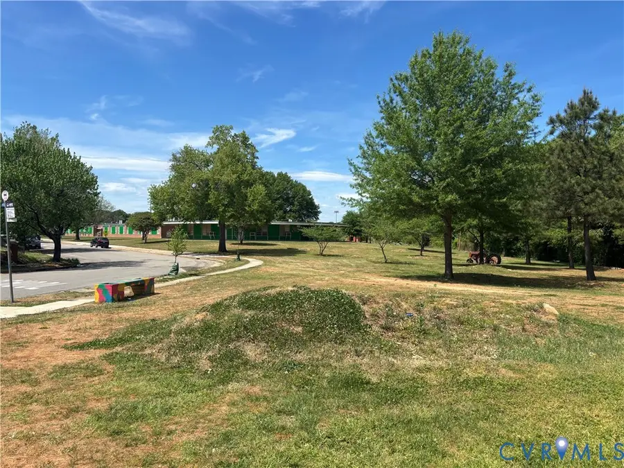 2800 Fairfield Avenue, Richmond, VA 23223 - #3