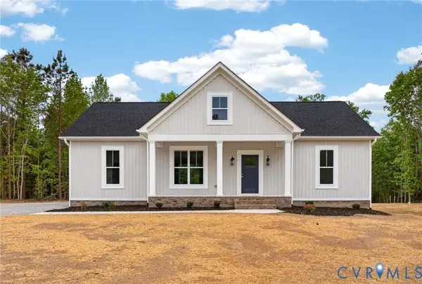 257 E Sunrise Drive, Warsaw, VA 22572