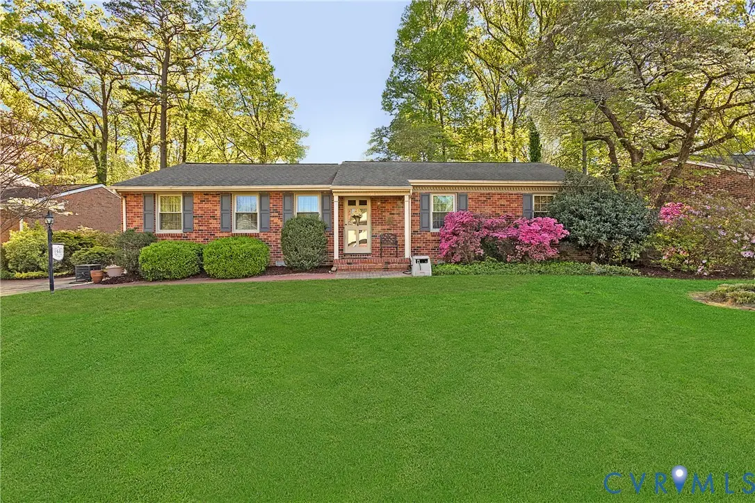 113 Flintlock Drive, Colonial Heights, VA 23834 - #1