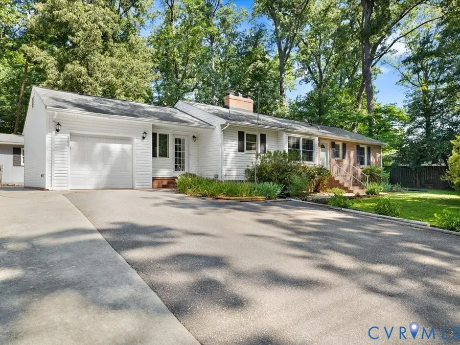 106 Oakridge Avenue, Highland Springs, VA 23075 - #3