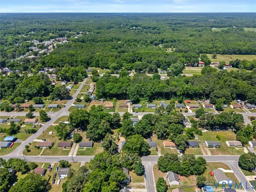 21304 Hampton Avenue, Petersburg, VA 23803 - #2