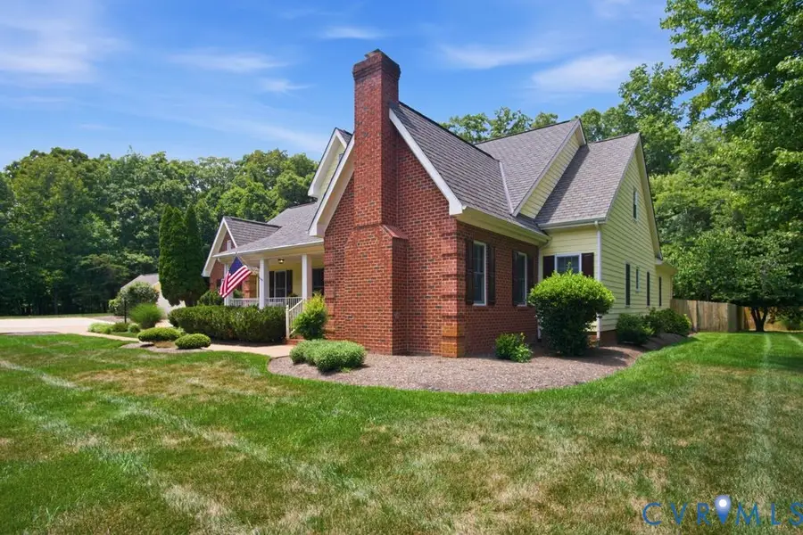 3079 St Mary's Way, Powhatan, VA 23139 - #3