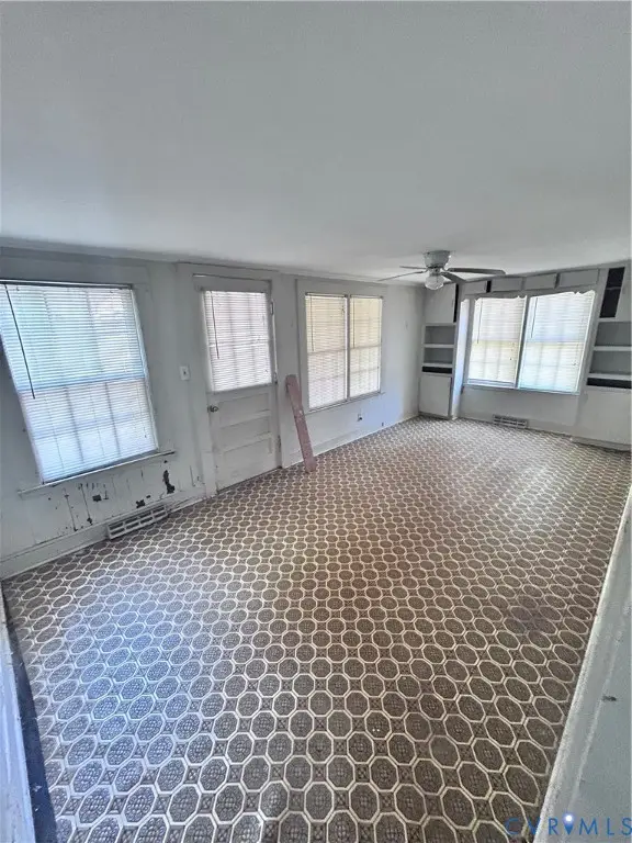 213 Pennington Street, South Hill, VA 23970 - #3