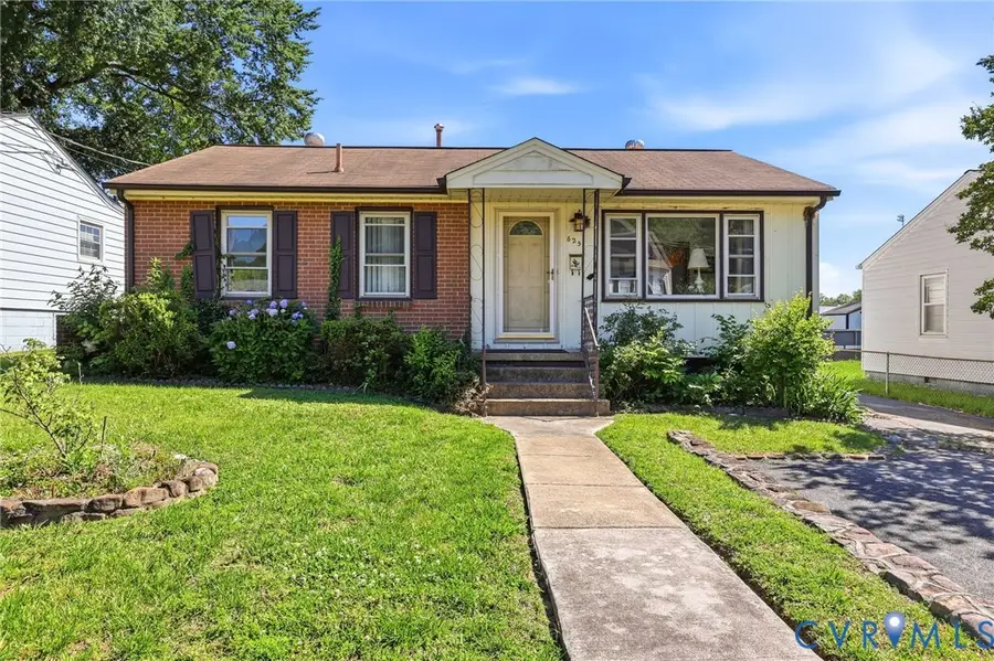 625 Pinehurst Avenue, Colonial Heights, VA 23834 - #3