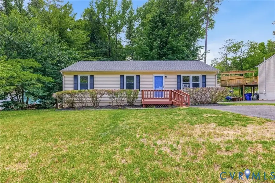 5571 Heatherhill Drive, North Chesterfield, VA 23234 - #2