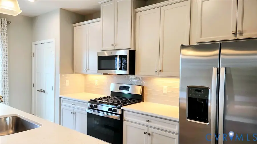 14073 Millpointe Road, Midlothian, VA 23114 - #3