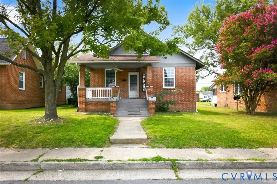 125 Richmond Avenue, Colonial Heights, VA 23834 - #2