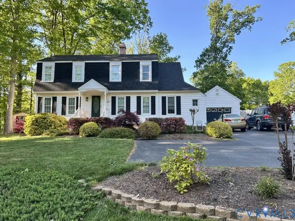 13106 Queensgate Road, Midlothian, VA 23114