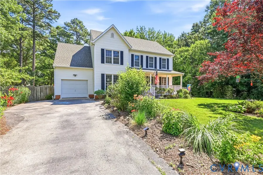 2821 Chapelwood Lane, Henrico, VA 23233 - #2