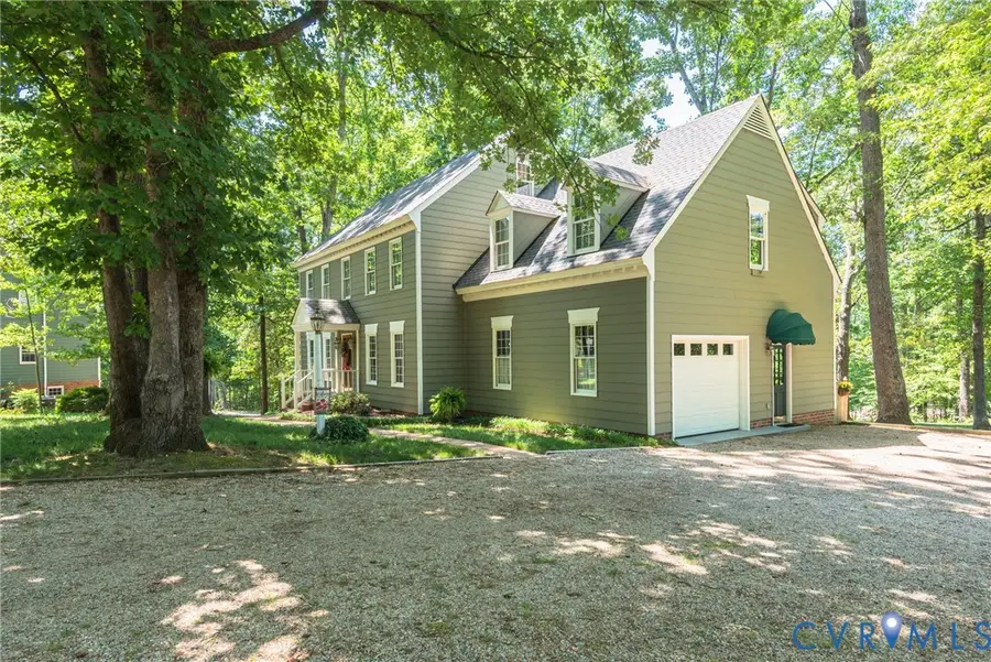 7842 Lakeforest Drive, North Chesterfield, VA 23235 - #2