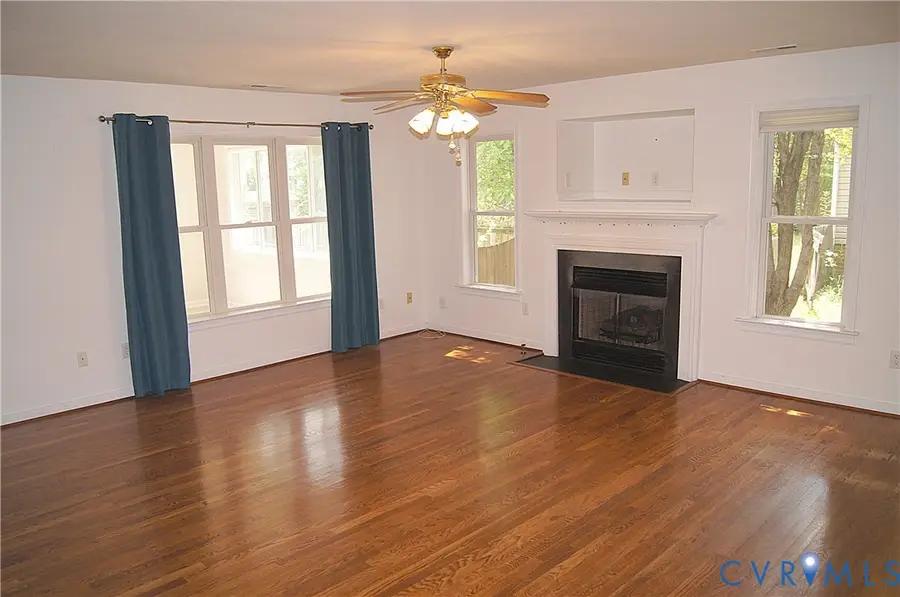 117 N Macon Terrace, Ashland, VA 23005 - #3