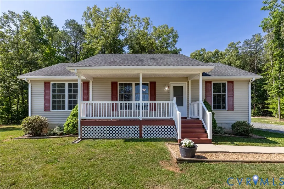 115 Windsor Place, Buckingham, VA 23921 - #1