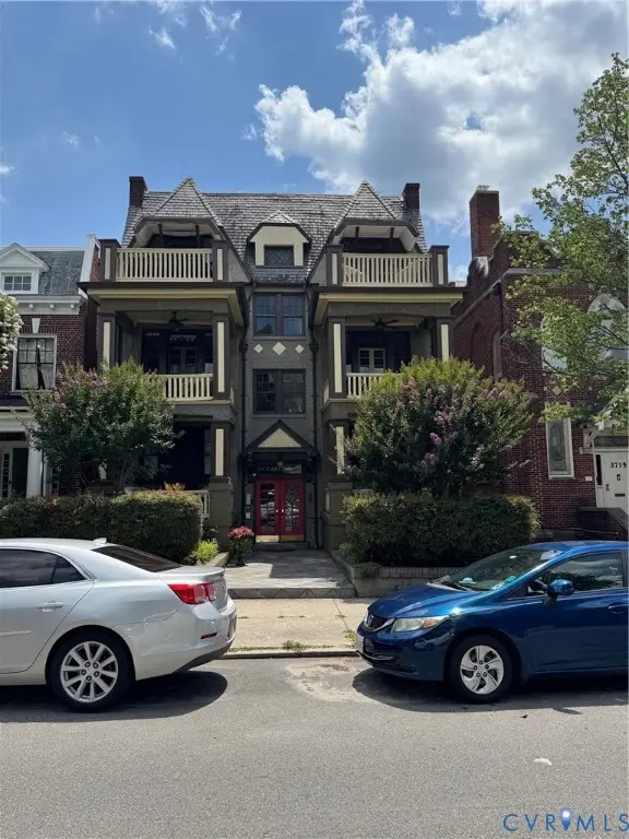 2711 Grove Avenue #6, Richmond, VA 23220
