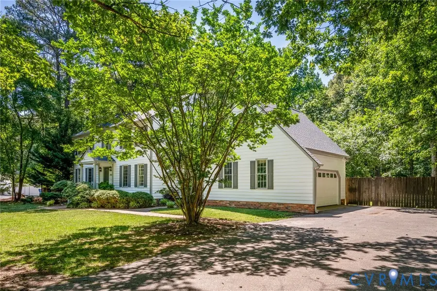 2931 Ellesmere Drive, Midlothian, VA 23113 - #2