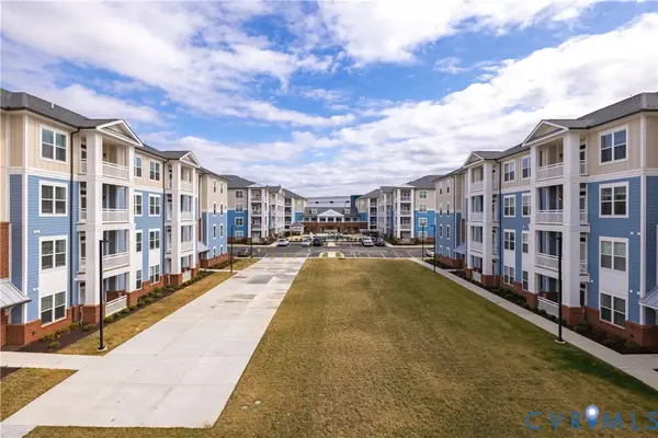 10525 Stony Bluff Dr #107, Hanover, VA 23005
