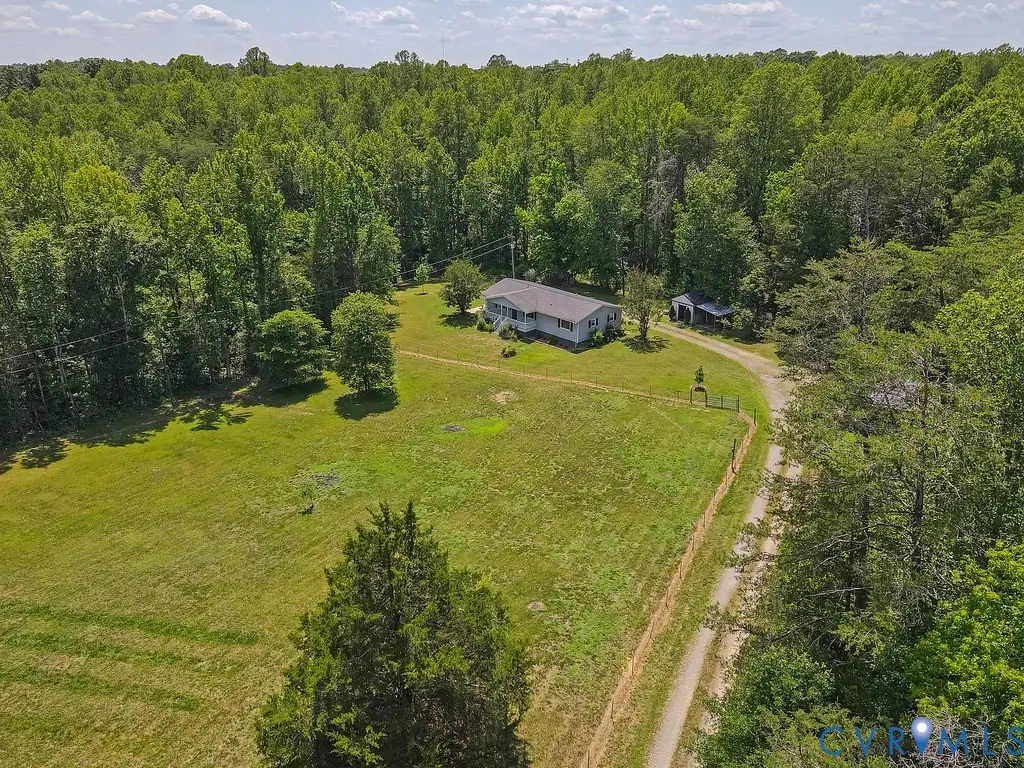4710 E Grey Fox Circle, Gum Spring, VA 23065 - #1