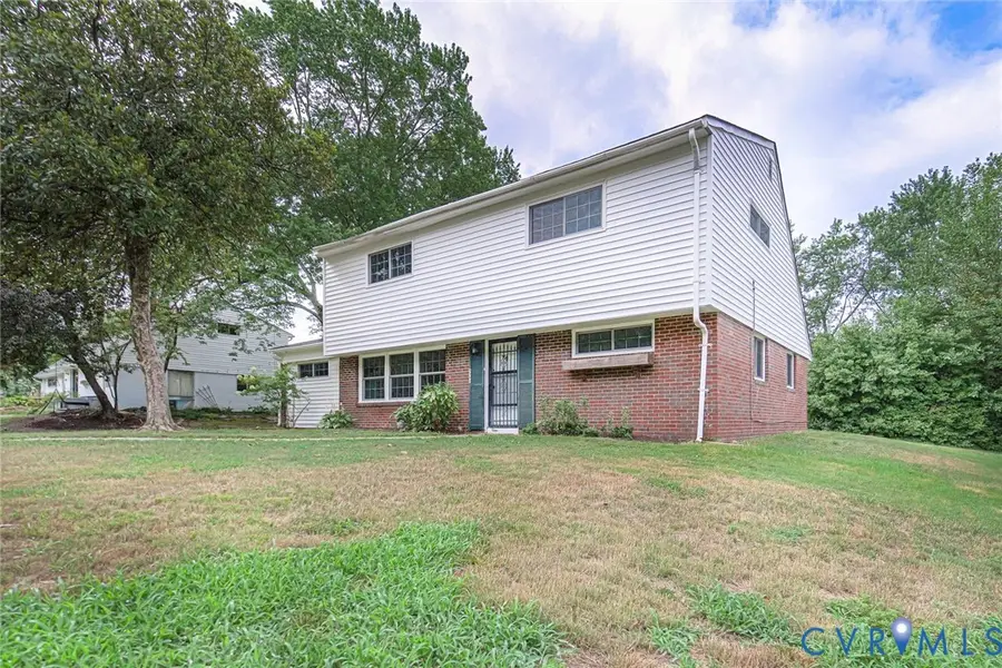 9305 Woodcrest Road, Henrico, VA 23229 - #2