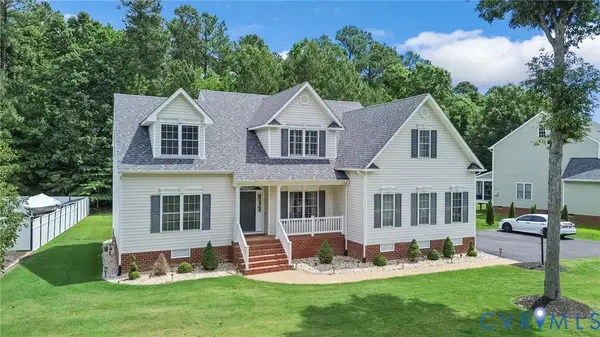 518 Greymont Lane, Chester, VA 23836