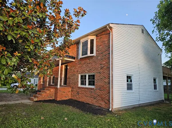 1211 Clifton Drive, Colonial Heights, VA 23834