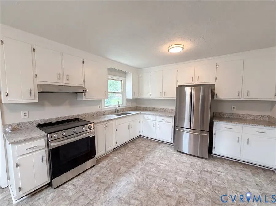 7397 Shady Grove Road, Mechanicsville, VA 23111 - #2