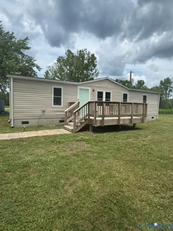 18384 Wakefield Road, Courtland, VA 23837
