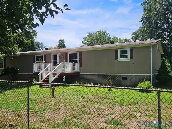 14 Hunters Trail, Cumberland, VA 23040
