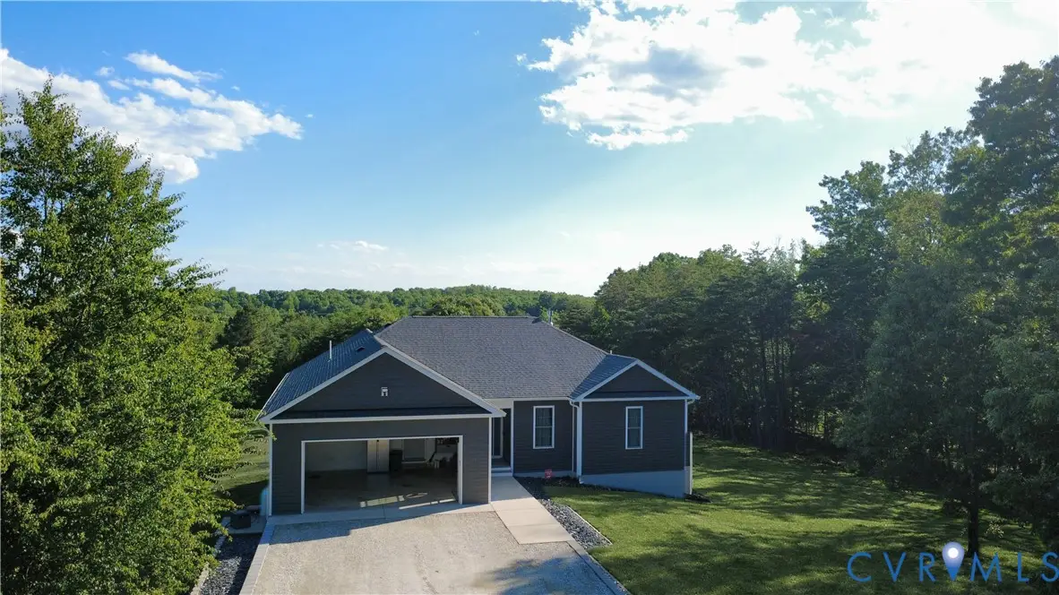 5400 Richmond Highway, Gladstone, VA 24553 - #1