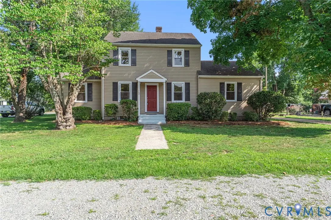 702 Daingerfield Street, Tappahannock, VA 22560 - #1