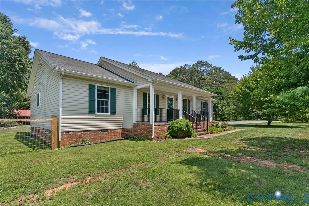 17143 Whitehouse Farm Drive, Beaverdam, VA 23015 - #1