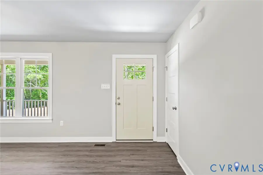 284 Hughes Road, Farmville, VA 23901 - #3