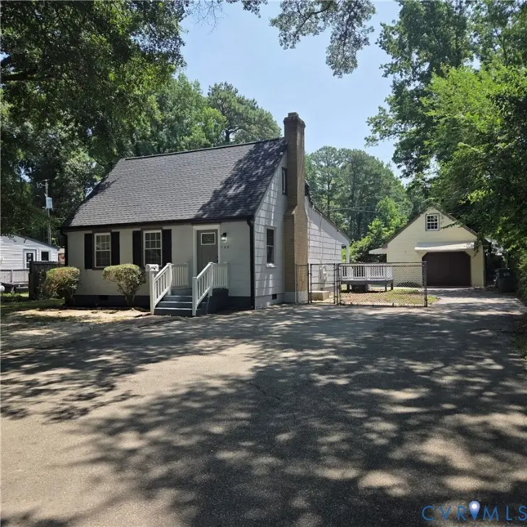 106 Garland Avenue, Sandston, VA 23150 - #2