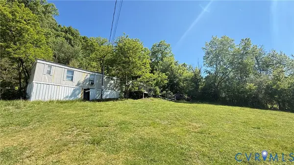 26 Compton Lane, Buchanan, VA 24066