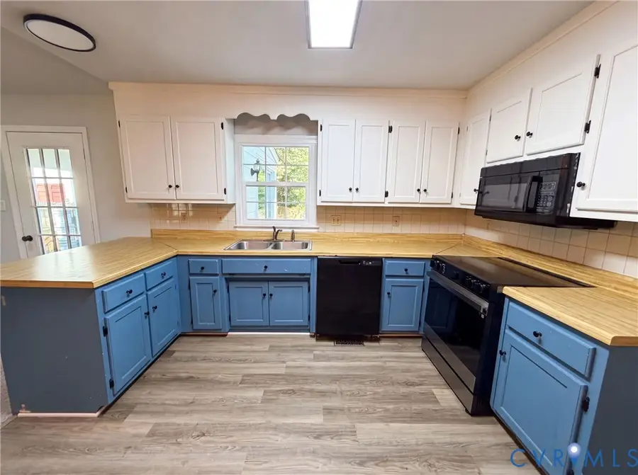 10912 Belvoir Road, Chester, VA 23831 - #2
