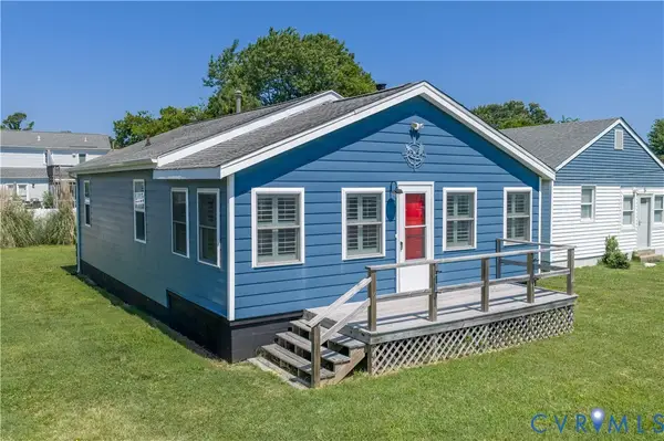 3 Lighthouse Drive, Hampton, VA 23664