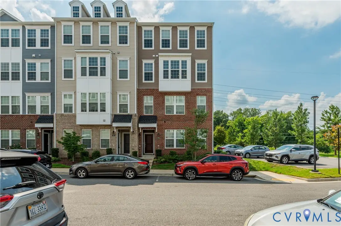 5928 Laurel Bed Lane #B, Lakeside, VA 23227 - #1
