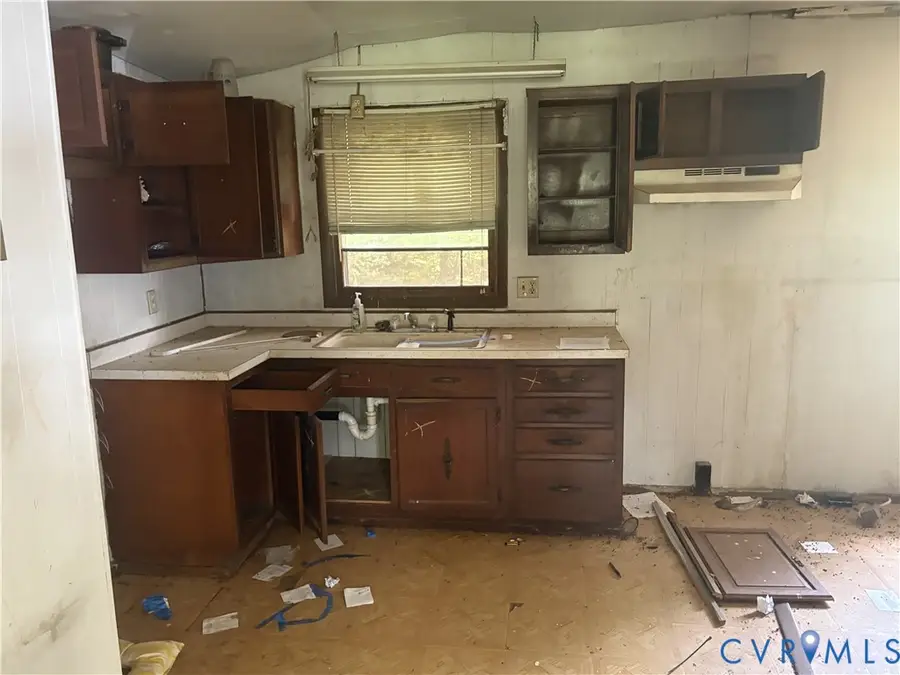 1310 Redd Shop Road, Farmville, VA 23901 - #3
