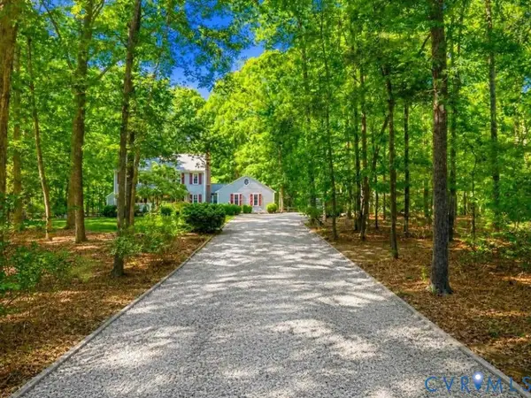 3100 Three Bridge Road, Powhatan, VA 23139