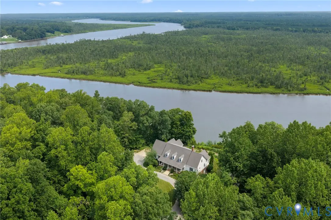 310 Old Fraziers Trail, West Point, VA 23181 - #1