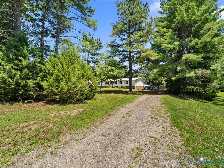 2526 Herring Creek Road, Aylett, VA 23009 - #2