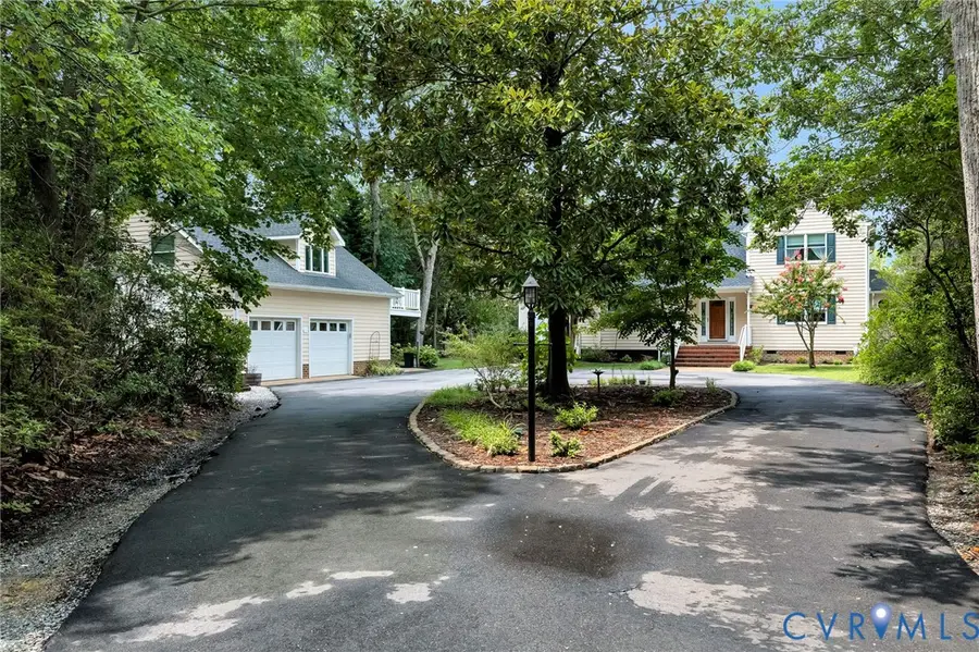248 Cedar Pointe Drive, Urbanna, VA 23175 - #2