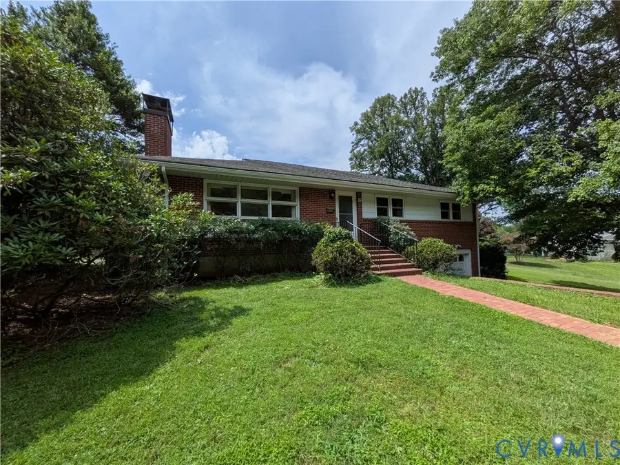 1209 Ashland Circle, Bedford, VA 24523 - #2
