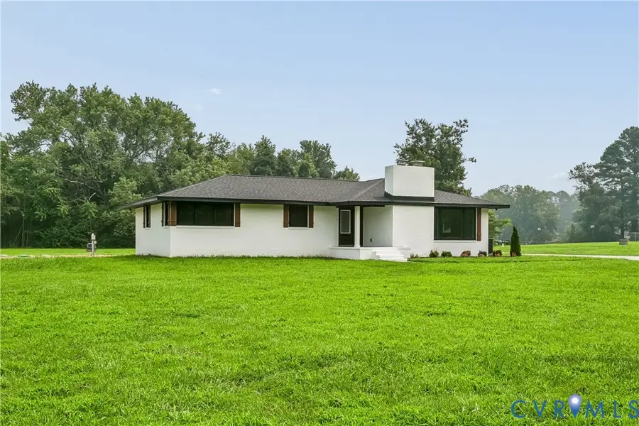 4450 Rochambeau Drive, Stonehouse, VA 23188 - #3