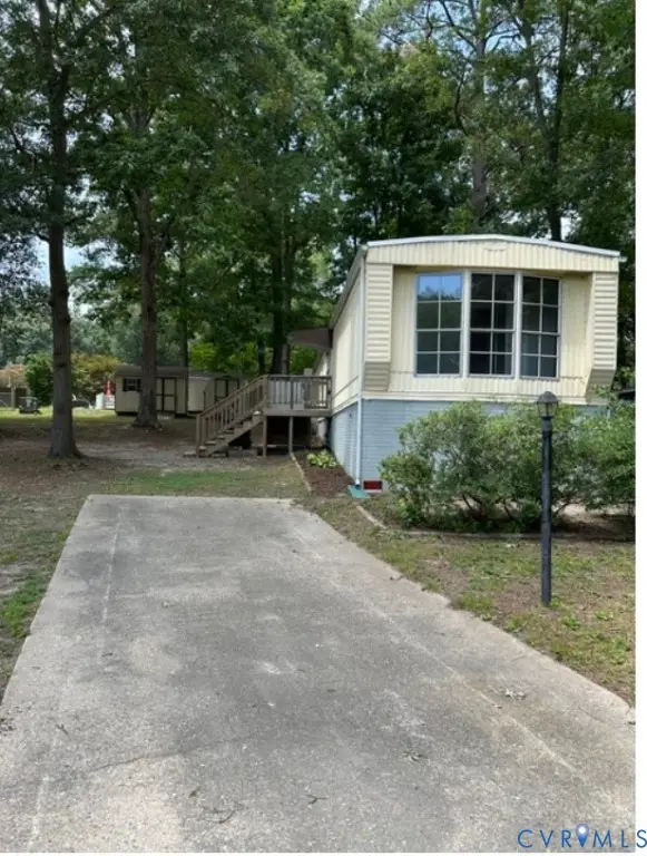 17004 N Swift Bluff Court, Chesterfield, VA 23834