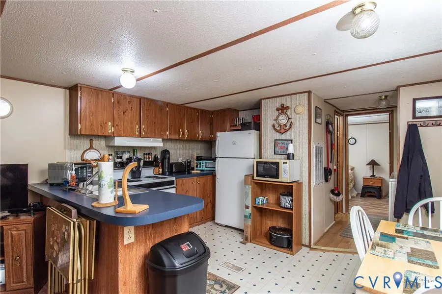 151 Ford Trail, Bracey, VA 23919 - #3